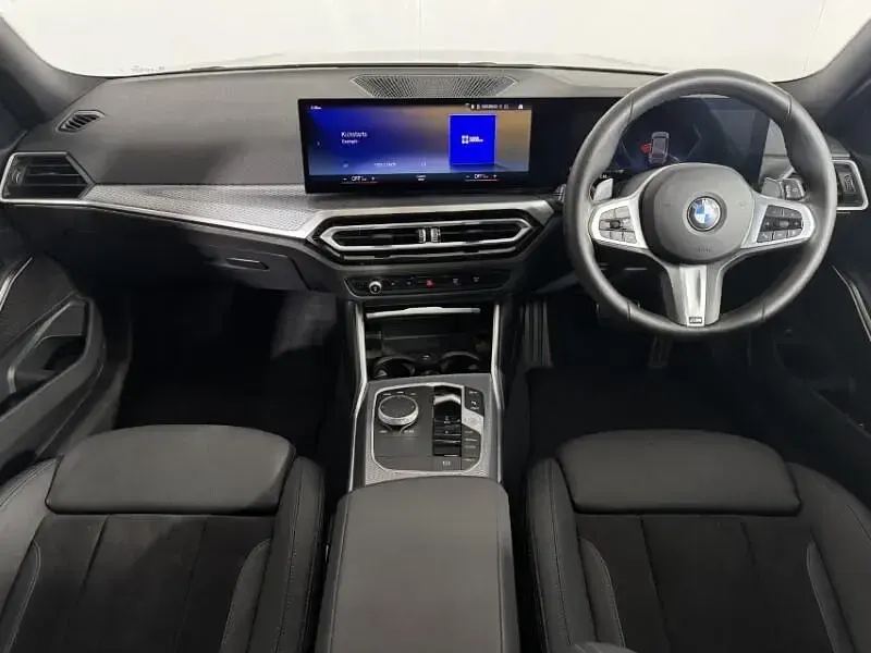Begagnad BMW 320 M Sport 181 HK (133 kW) 2024 Grå Kombi
