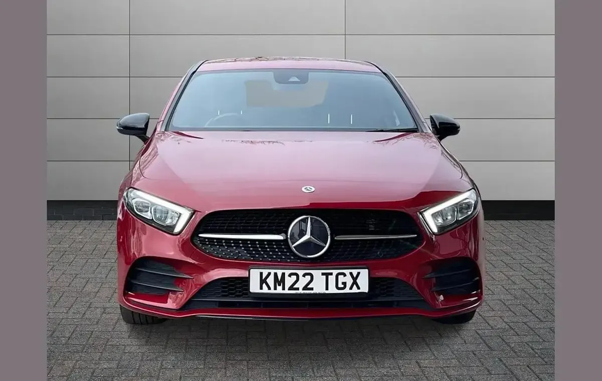 Used Mercedes A200 AMG Line Premium 163 HP (119 kW) 2022 Red Sedan