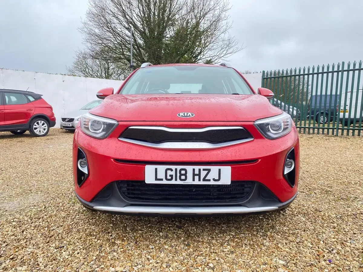 Used Kia Stonic 118 HP (86 kW) 2018 Red SUV