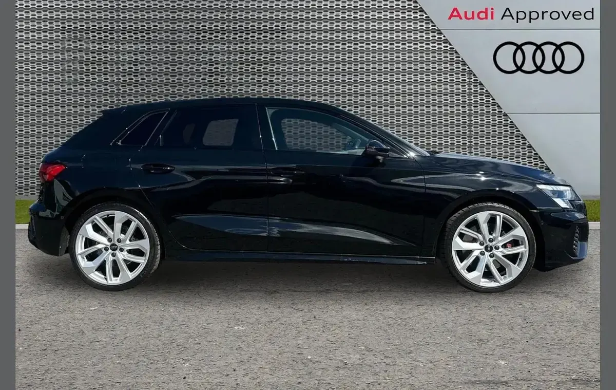 Used Audi S3 Sportback Advanced 310 HP (228 kW) 2022 Black Hatchback