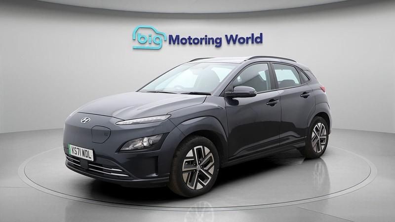 Used Hyundai Kona SE 100 kW (136 HP) 2022 Grey SUV