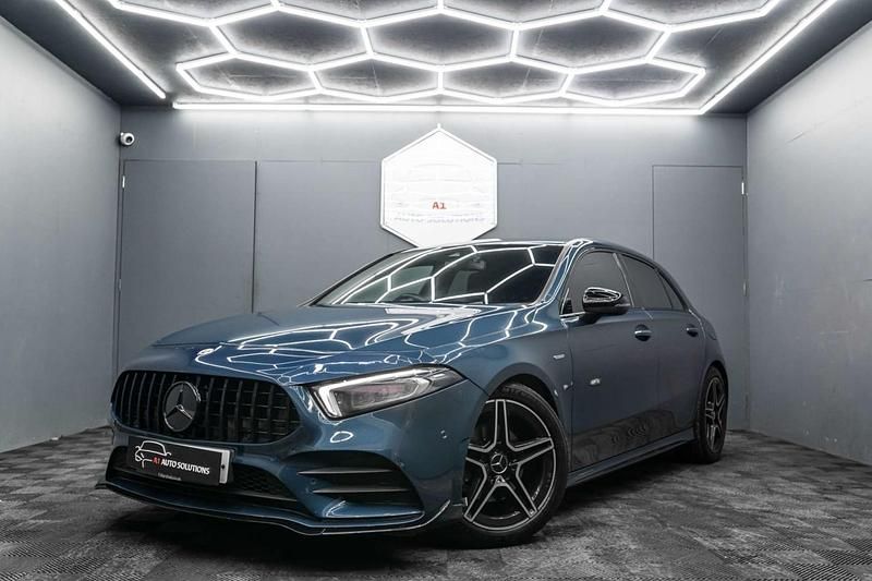 Used Mercedes A180 AMG Line Premium 136 HP (100 kW) 2022 Blue Hatchback
