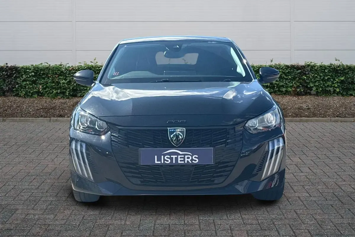 Used Peugeot e-208 Allure 100 kW (136 HP) 2024 Black Hatchback