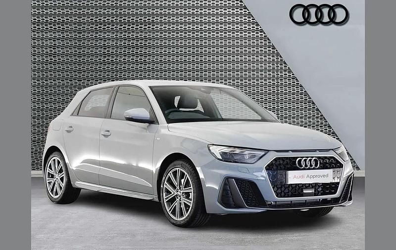 Used Audi A5 Sportback S-Line 161 HP (118 kW) 2022 Blue Hatchback