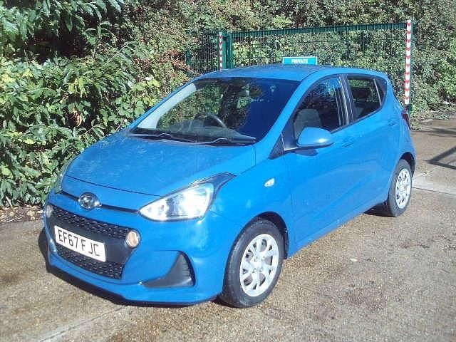 Blue Used 2017 Hyundai i10 SE Hatchback | £4,995 (Super price) - Image 1/4