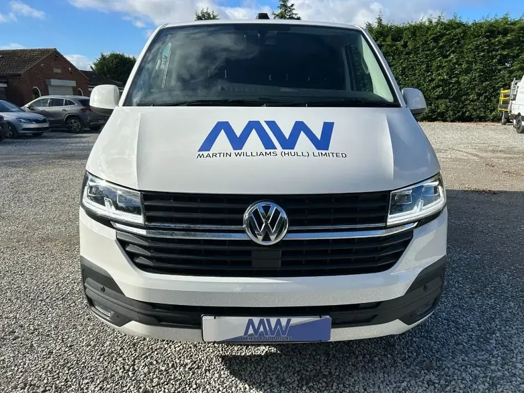 Used VW T7 Highline 150 HP (110 kW) 2024 White Van