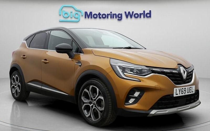 Used Renault Captur Version S 101 HP (74 kW) 2020 Orange/black SUV