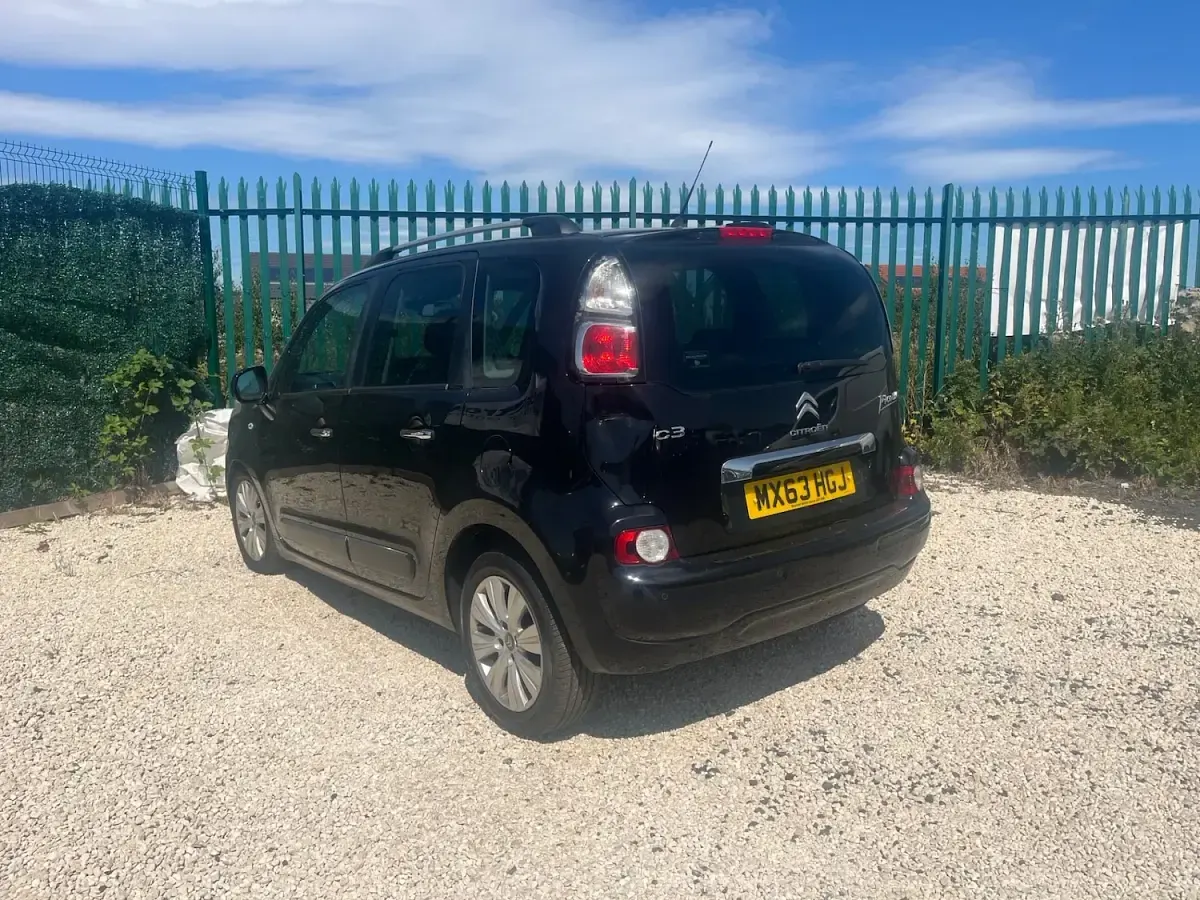 Used Citroën C3 Picasso Exclusive 2013 Black MPV