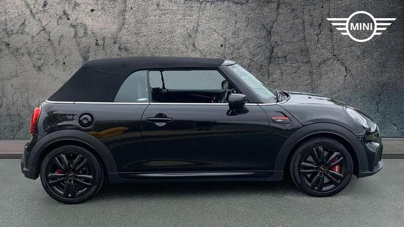 Used Mini John Cooper Works 228 HP (167 kW) 2024 Black Hatchback