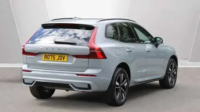 Used Volvo XC60 Plus 350 HP (257 kW) 2026 SUV
