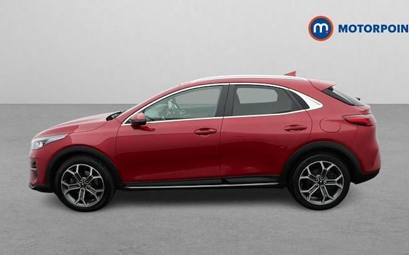 Usado Kia XCeed 140 HP (102 kW) 2020 Vermelho SUV
