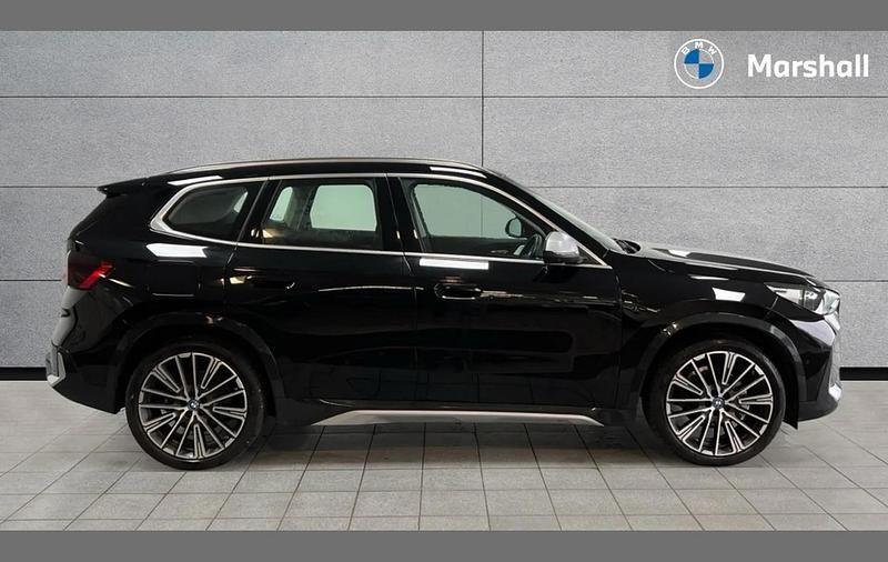 Usado BMW iX1 xLine 150 kW (204 HP) 2025 Preto SUV