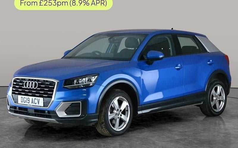 Used Audi Q2 Sport 116 HP (85 kW) 2019 Blue SUV