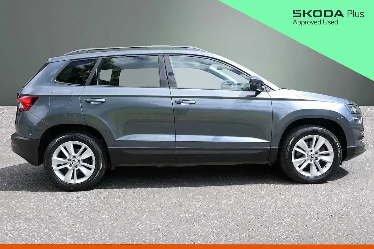 Used Skoda Karoq 110 HP (80 kW) 2018 Quartz grey metallic SUV