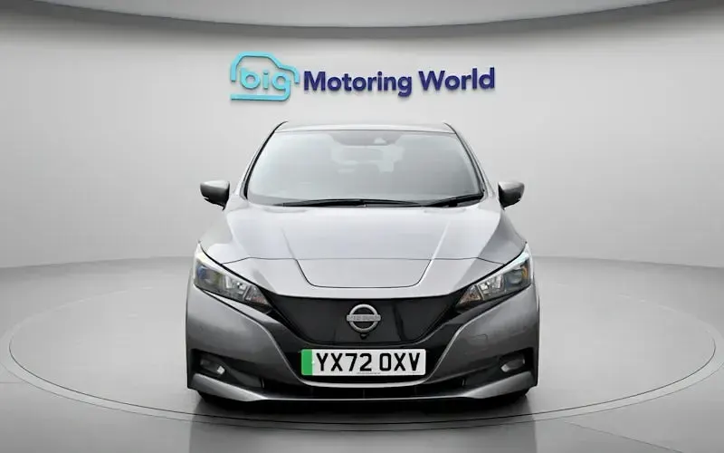 Used Nissan Leaf N-Connecta 110 kW (150 HP) 2025 Hatchback
