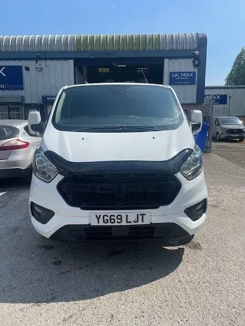 Used Ford Transit Custom Trend 130 HP (95 kW) 2019 White Van