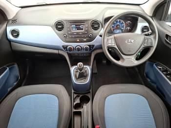 Used Hyundai i10 SE 87 HP (63 kW) 2014 Blue Hatchback