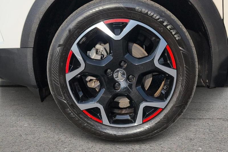 Used Vauxhall Mokka 100 kW (136 HP) 2024 White SUV