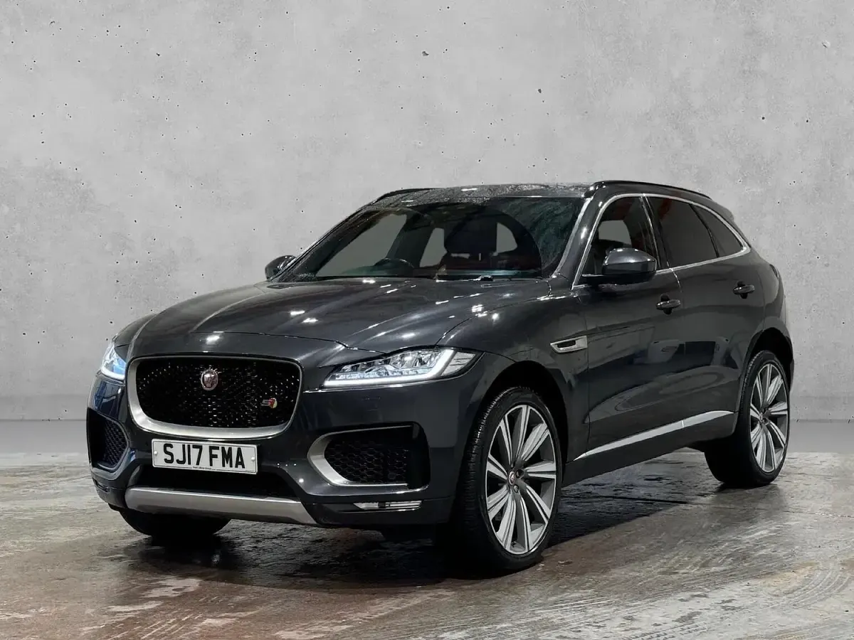 Used Jaguar F-Pace S 300 HP (220 kW) 2017 Grey SUV