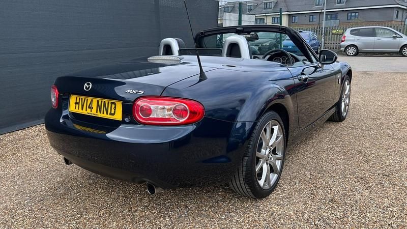 Used Mazda MX5 Edition 126 HP (92 kW) 2014 Blue Cabriolet