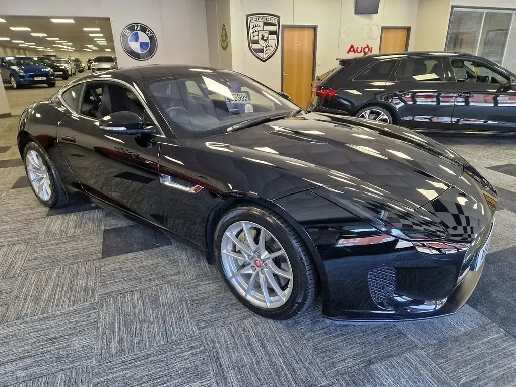 Used Jaguar F-Type 300 HP (220 kW) 2018 Black Coupe