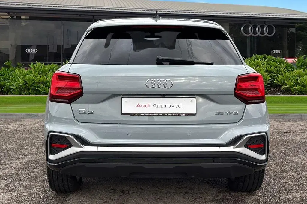 Used Audi Q2 S-Line 150 HP (110 kW) 2023 Grey SUV