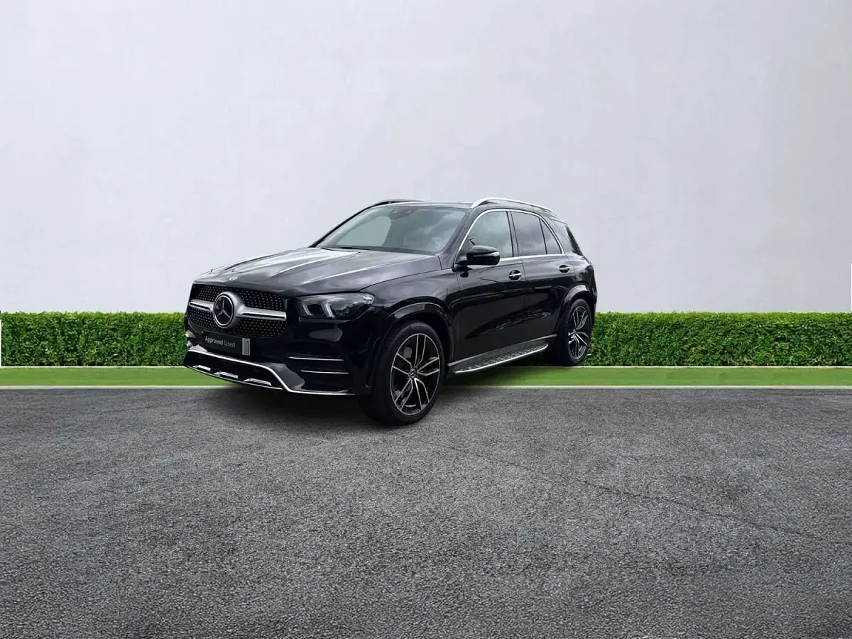 Used Mercedes GLE400 AMG line 2022 Black Estate
