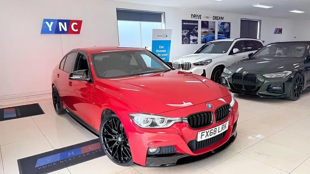 Used BMW 320 M Sport 2018 Red Sedan