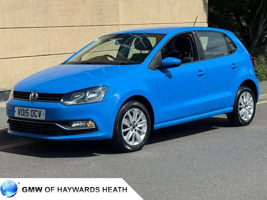 Used VW Polo SE 60 HP (44 kW) 2015 Blue Hatchback
