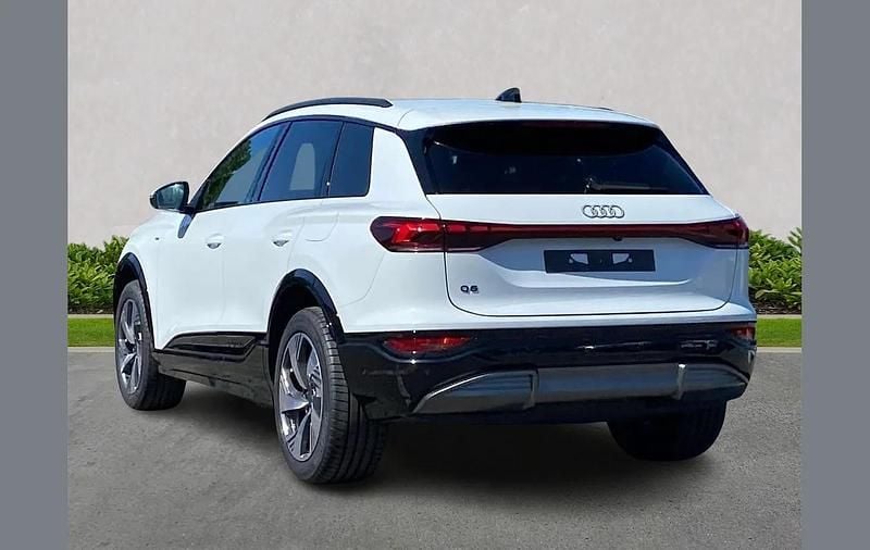 Used Audi Q6 e-tron S-Line 221 kW (301 HP) 2024 Other SUV