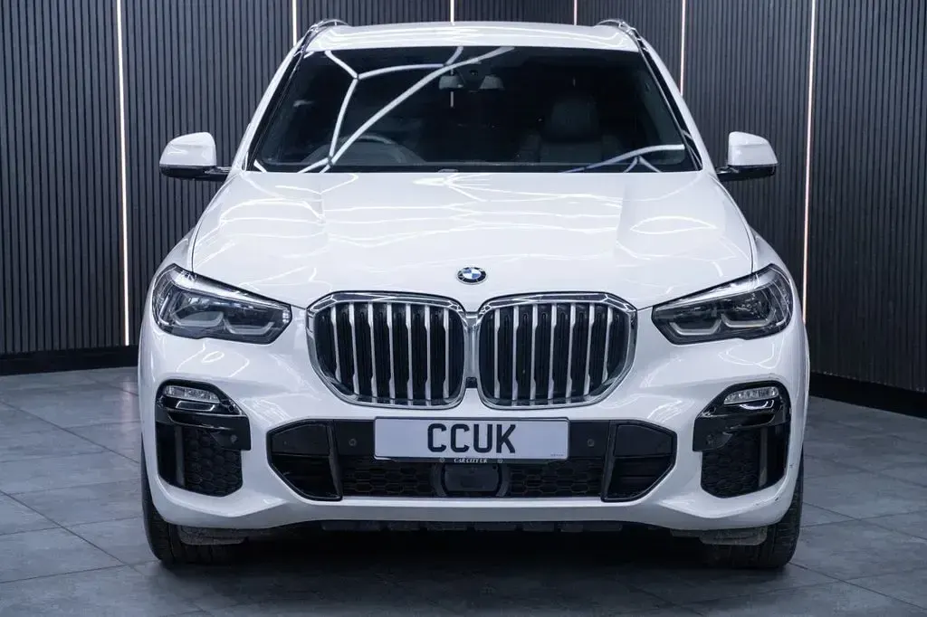 Used BMW X5 M Sport 265 HP (194 kW) 2019 White SUV