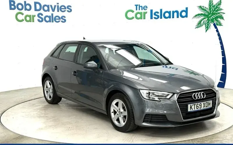 Used Audi A3 Sportback Business 116 HP (85 kW) 2019 Hatchback
