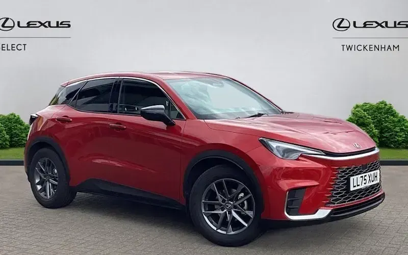 Begagnad Lexus LBX 136 HK (100 kW) 2026 SUV