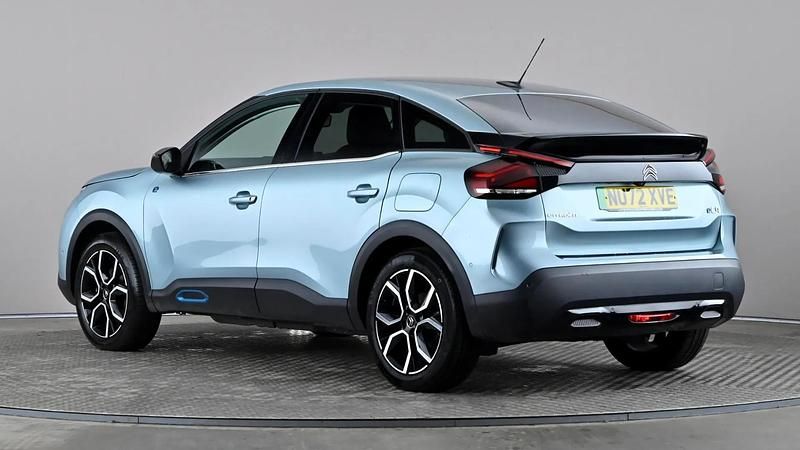 Used Citroën e-C4 Shine 100 kW (136 HP) 2022 Blue Hatchback