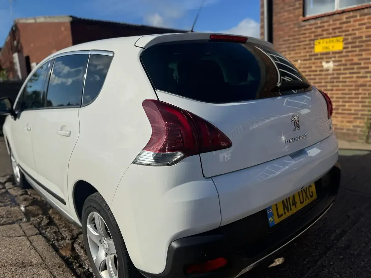 Used Peugeot 3008 Allure 2014 White Estate
