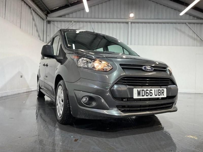 Used Ford Tourneo Connect Zetec 100 HP (73 kW) 2017 Grey MPV