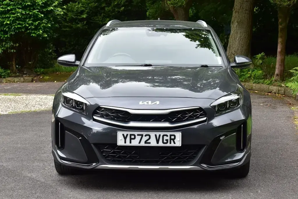Used Kia XCeed 141 HP (103 kW) 2022 Grey SUV