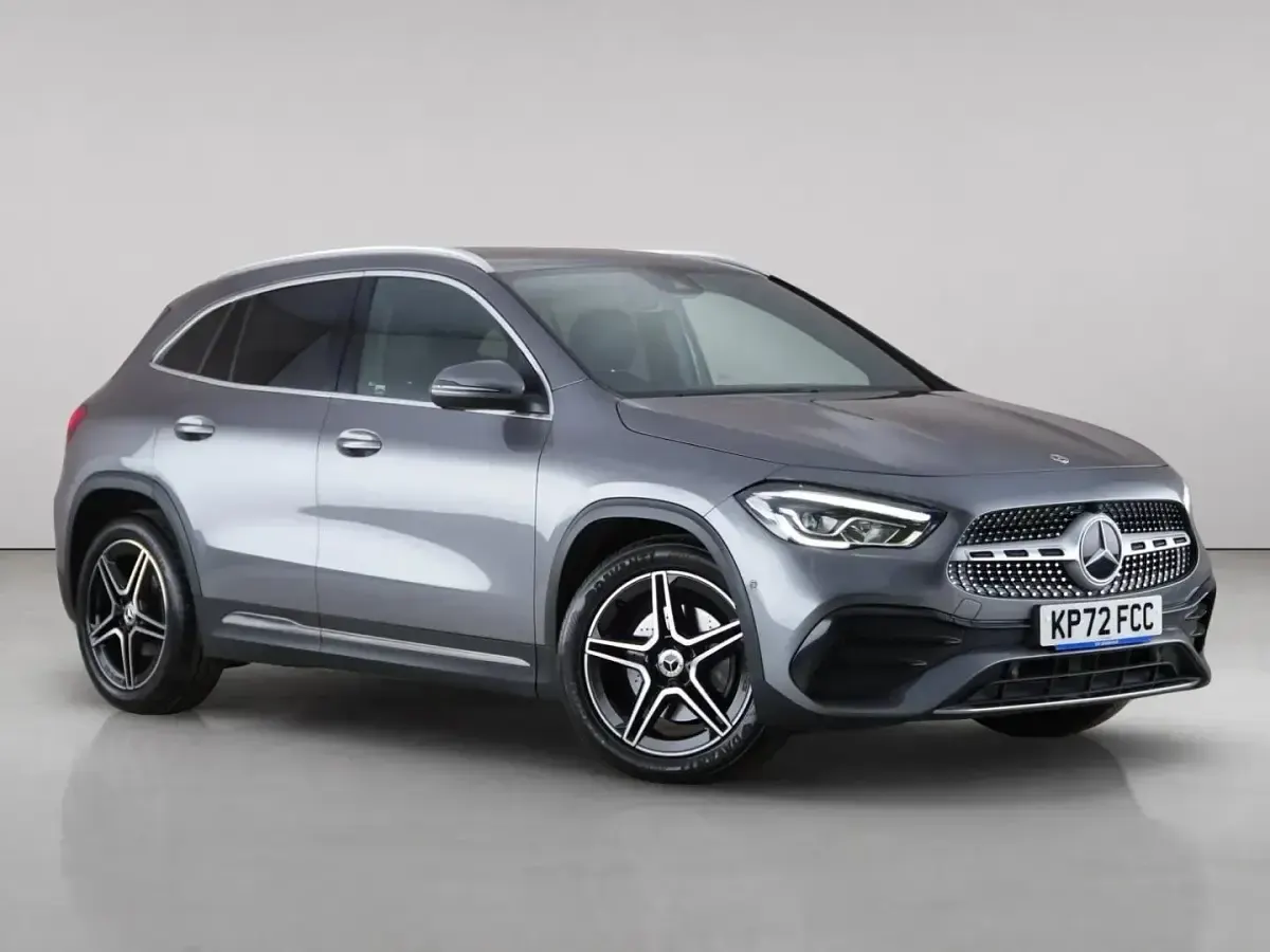 Used Mercedes GLA200 Executive 163 HP (119 kW) 2022 SUV