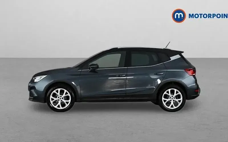 Used Seat Arona FR 110 HP (80 kW) 2023 Grey SUV