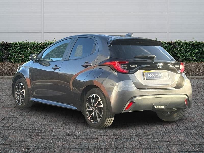 Used Toyota Yaris Hybrid Design 2023 Grey Hatchback