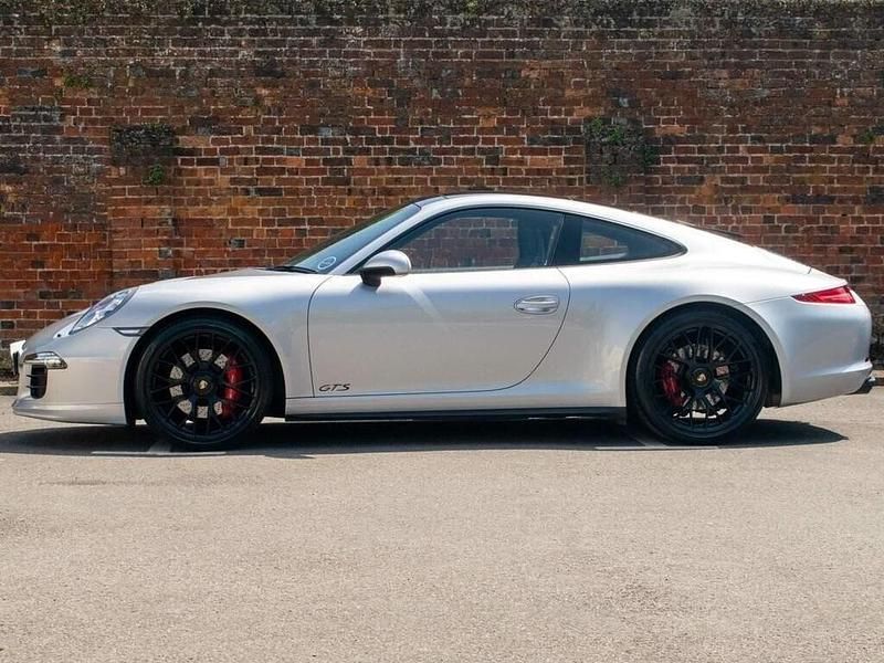 Used Porsche 911 Carrera GTS 430 HP (316 kW) 2015 Silver Coupe