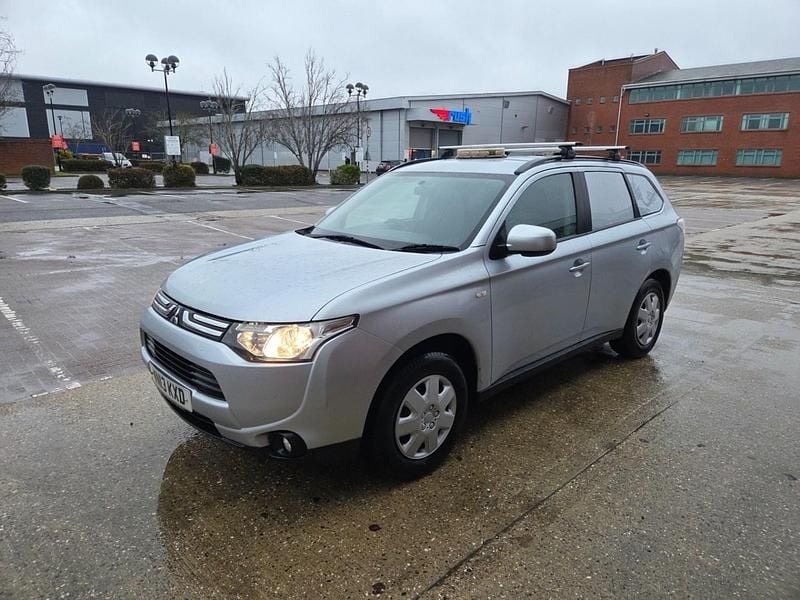 Silver Used 2013 Mitsubishi Outlander SUV | £2,395 (Super price) - Image 1/4