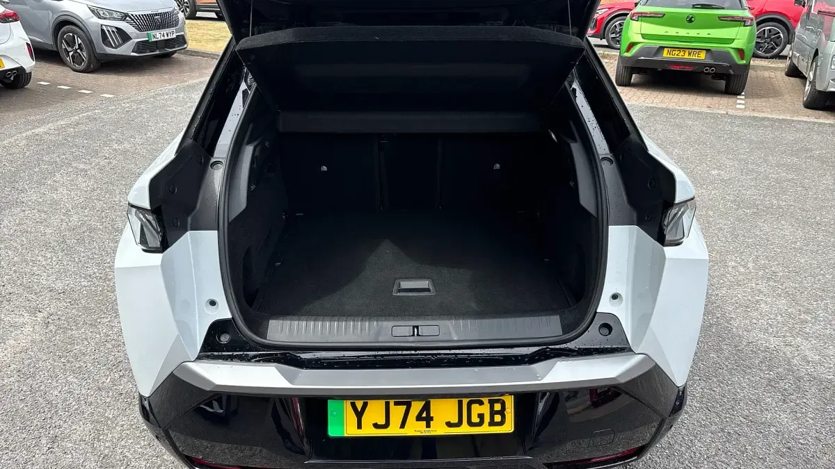 Used Peugeot 3008 GTi 156 kW (213 HP) 2025 White SUV