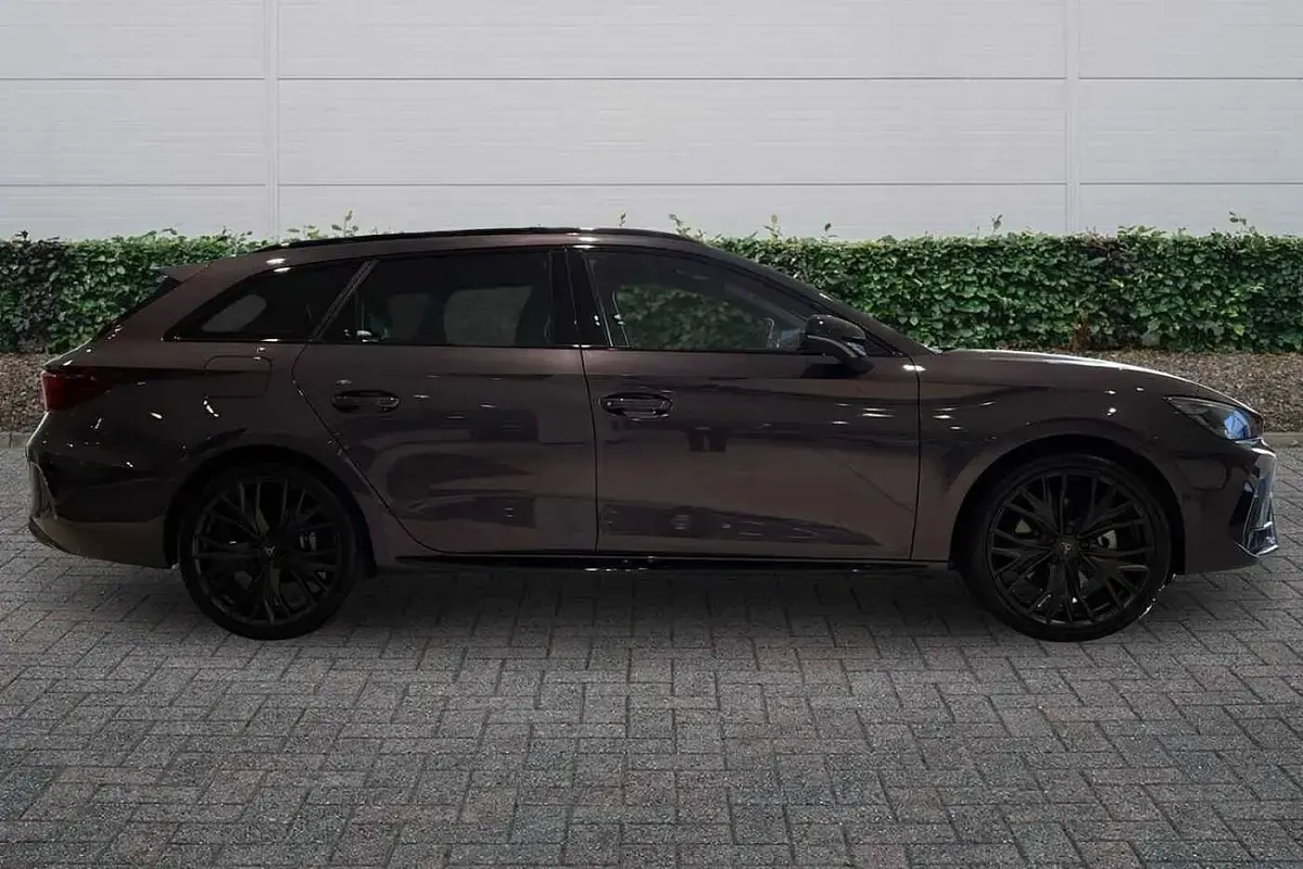 New Cupra Leon 150 HP (110 kW) 2026 Dark void Estate
