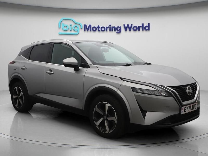 Silver Used 2021 Nissan Qashqai N-Connecta SUV | £14,100 (Fair price) - Image 1/4