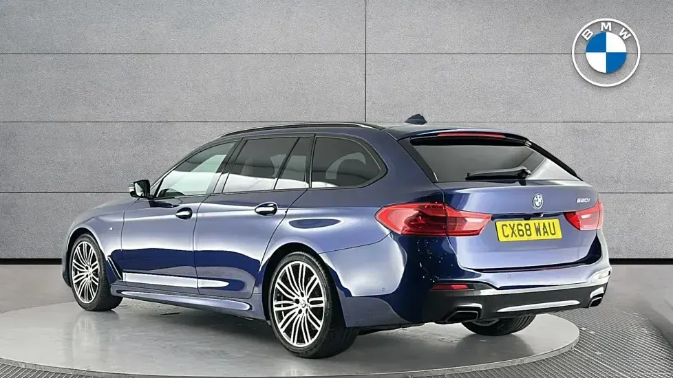 Used BMW 520 M Sport 192 HP (141 kW) 2018 Blue Estate