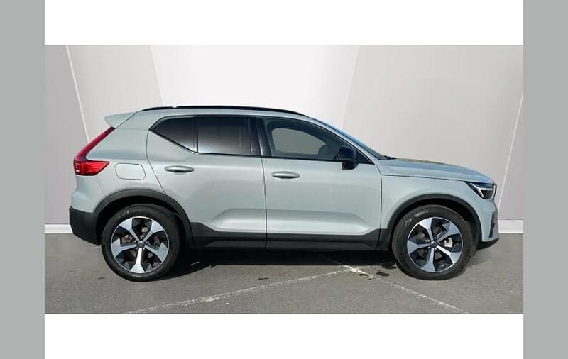 Used Volvo XC40 Plus 197 HP (144 kW) 2024 Grey SUV