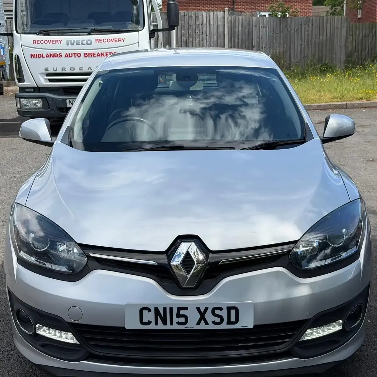 Used Renault Mégane Dynamique 2015 Silver Hatchback