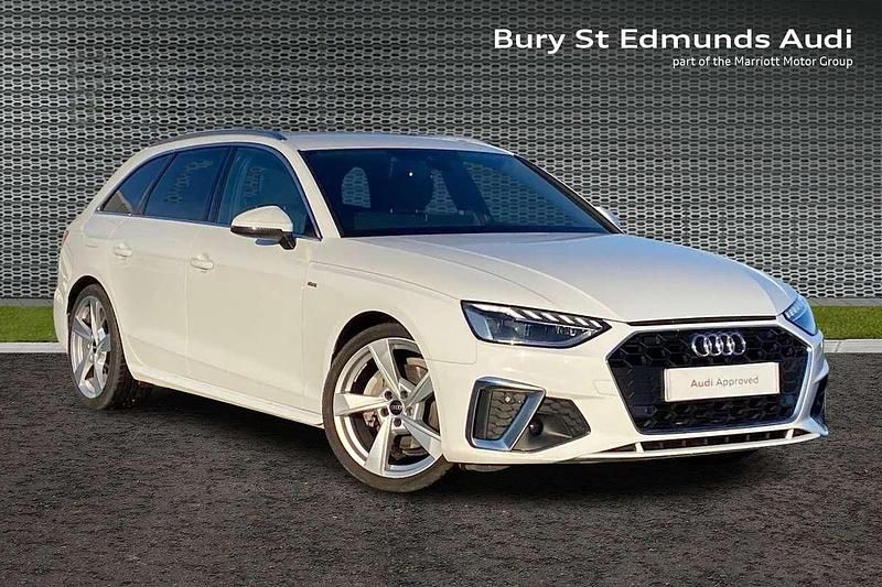 Used Audi A4 S-Line 201 HP (147 kW) 2023 White Estate