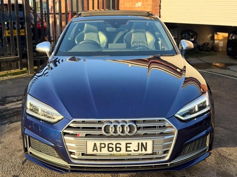 Used Audi S5 Design 354 HP (260 kW) 2017 Blue Coupe